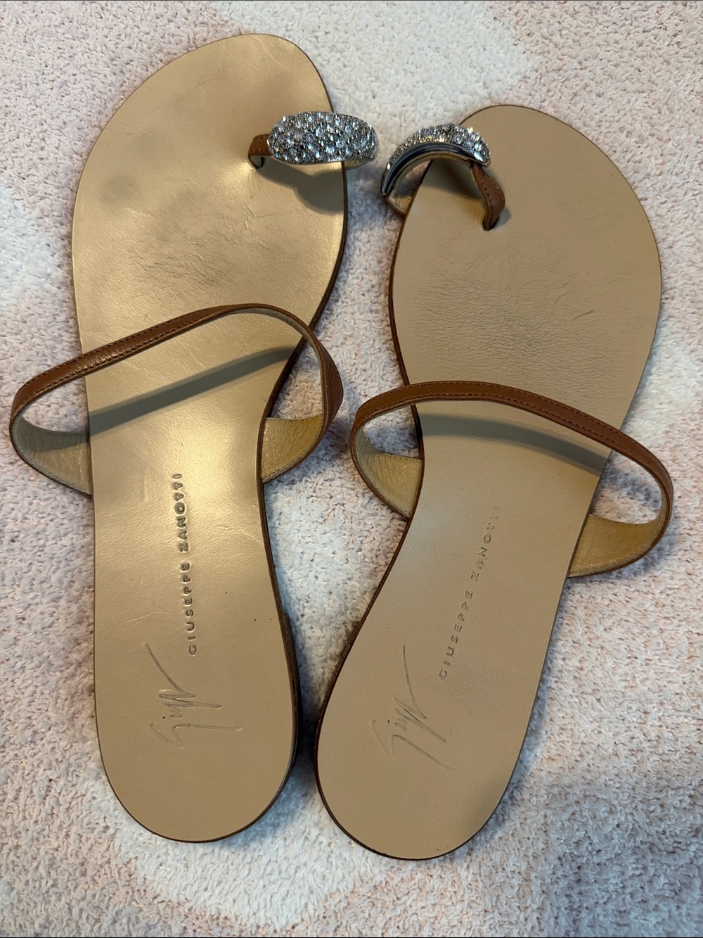Giuseppe Zanotti Toe Sandals-read description MISMATCHED SIZES